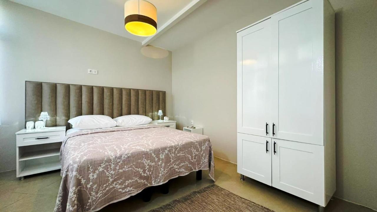 Hi Hotel Ivy Bueyuekada Πριγκηπονήσια Εξωτερικό φωτογραφία