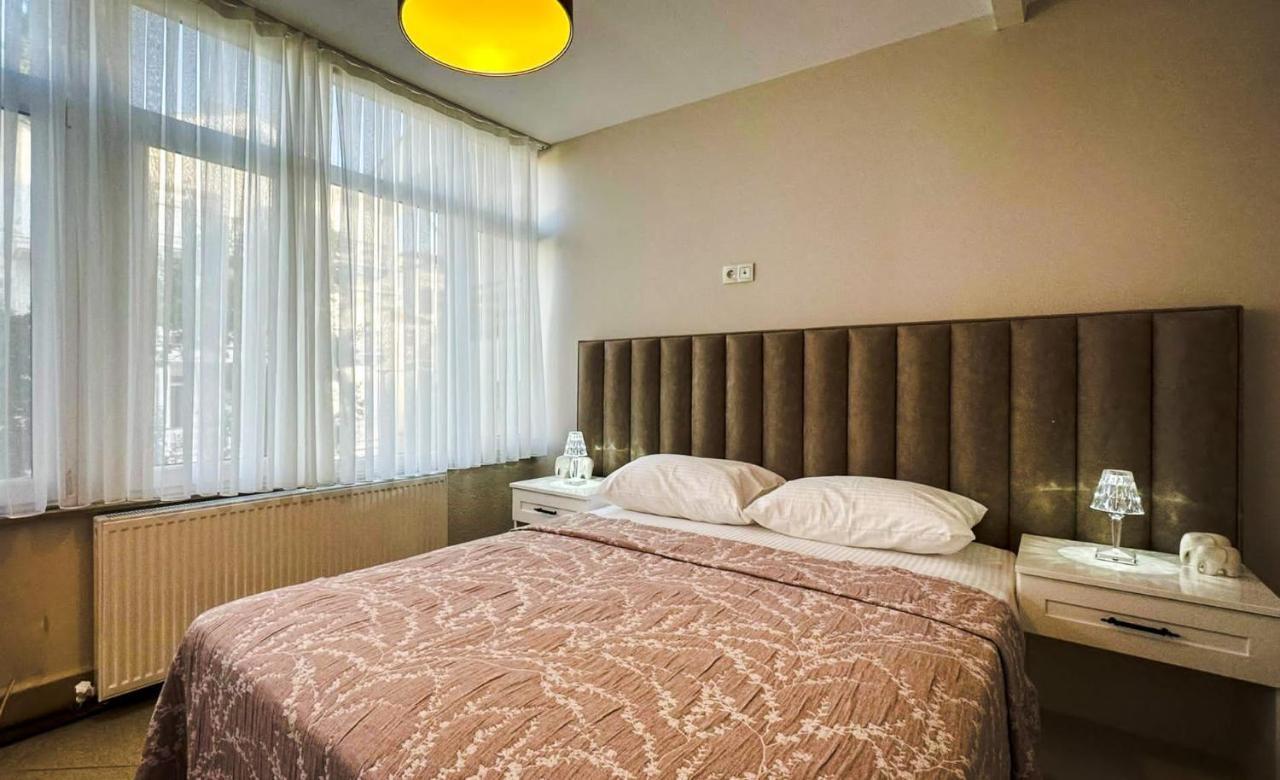 Hi Hotel Ivy Bueyuekada Πριγκηπονήσια Εξωτερικό φωτογραφία