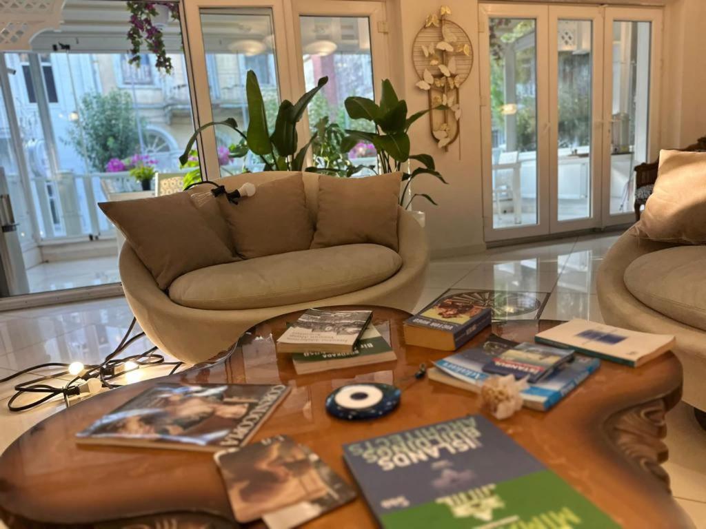 Hi Hotel Ivy Bueyuekada Πριγκηπονήσια Εξωτερικό φωτογραφία