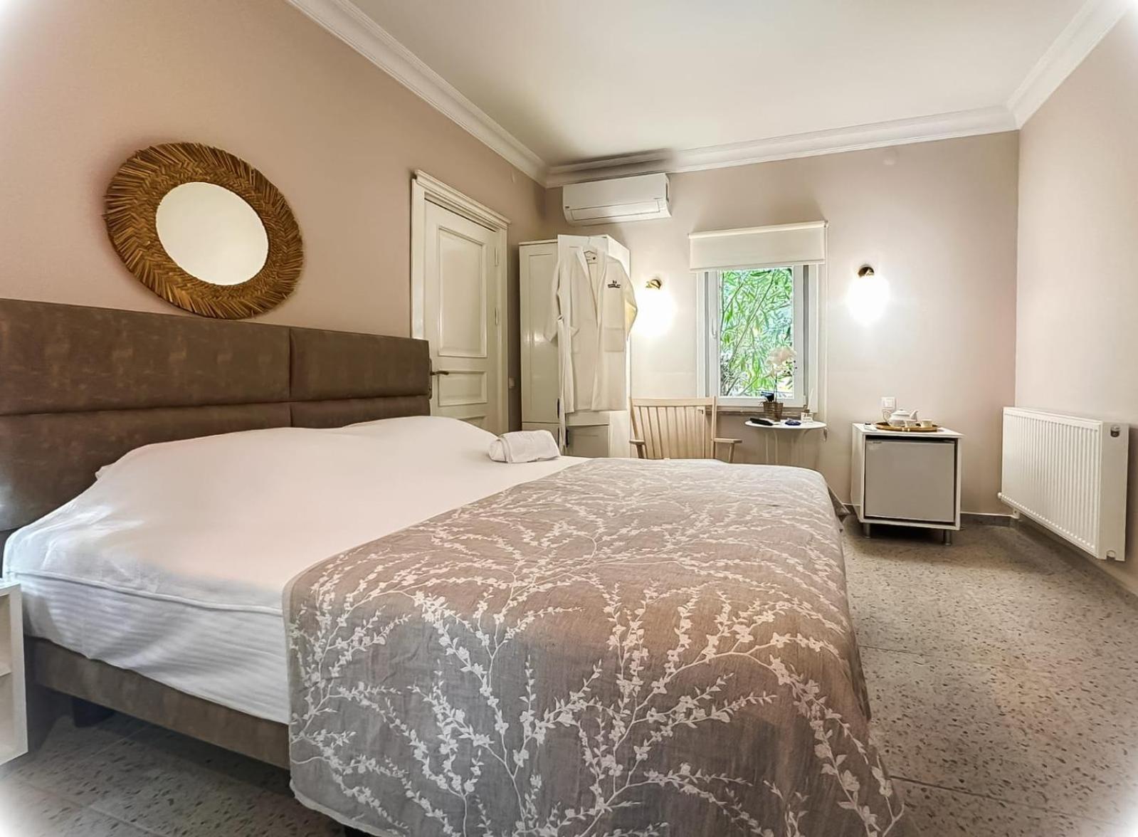 Hi Hotel Ivy Bueyuekada Πριγκηπονήσια Εξωτερικό φωτογραφία